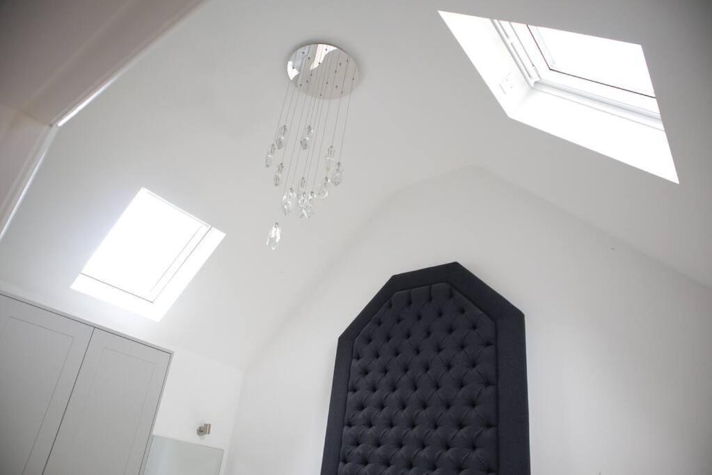 Luxury Detached Peak District Stone Barn - Dog Friendly Villa Hazelwood Dış mekan fotoğraf